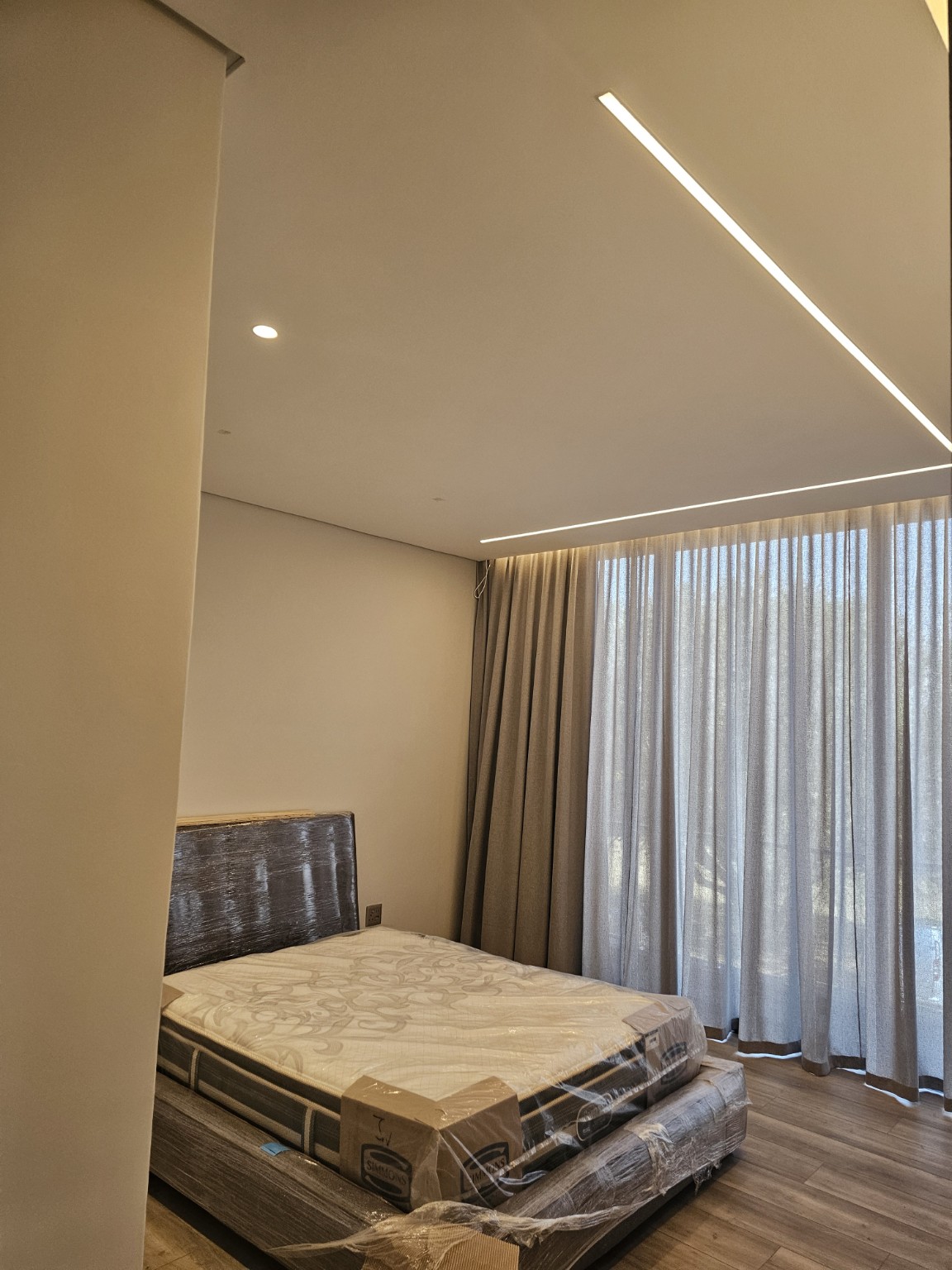 FAFU contemporary bedroom lighting