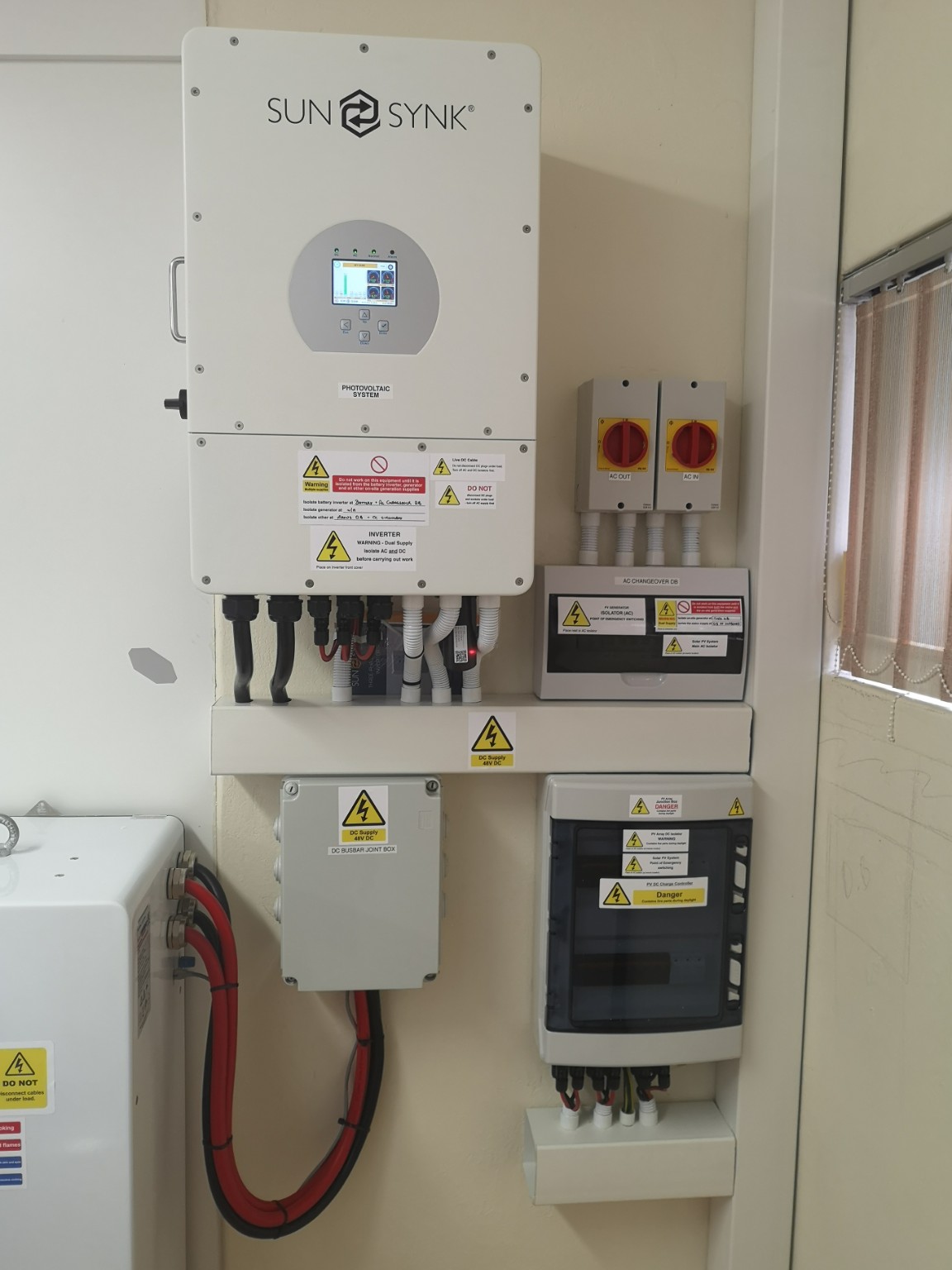 FAFU SunSynk inverter, changeover and solar distribution installation